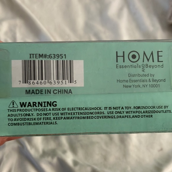 🆕 in box House shaped nightlights with blue cherry blossom pattern - Picture 2 of 6